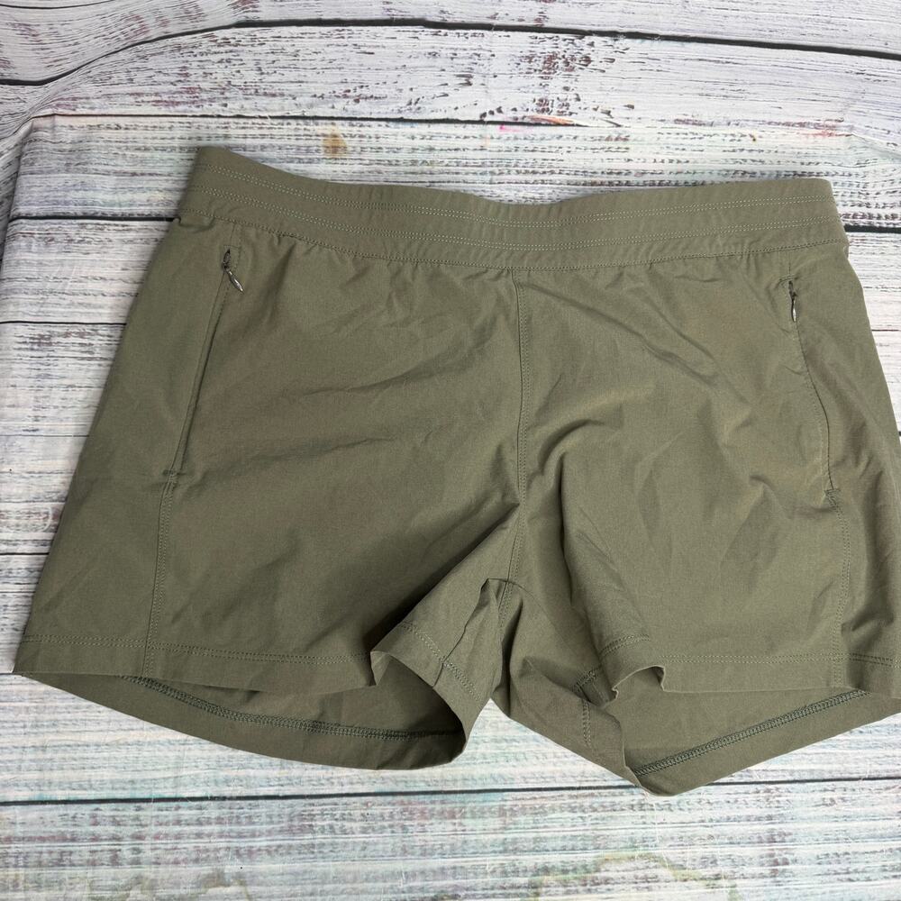 Kuhl Women’s Large Olive Green Hiking Shorts Stretch Zip Pockets Outdoor